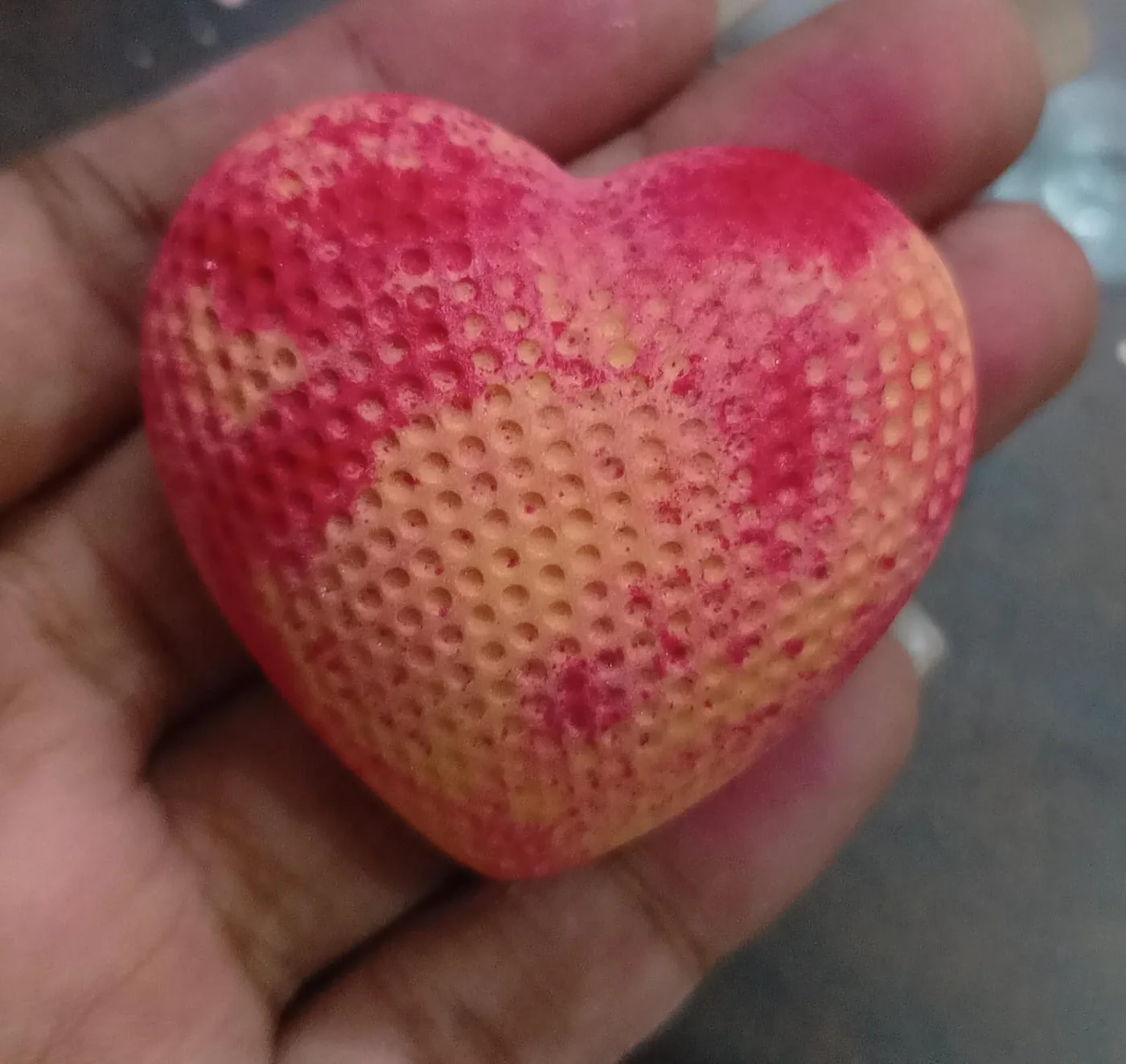 Hand-painted heart DIY craft